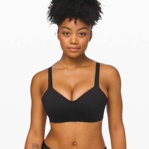 Women's lululemon Black Hold True Seamless Bra size 34B